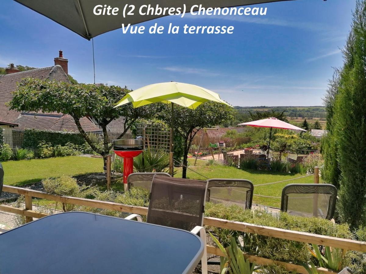 Gites Les Petits Chateaux Bourré Exterior foto