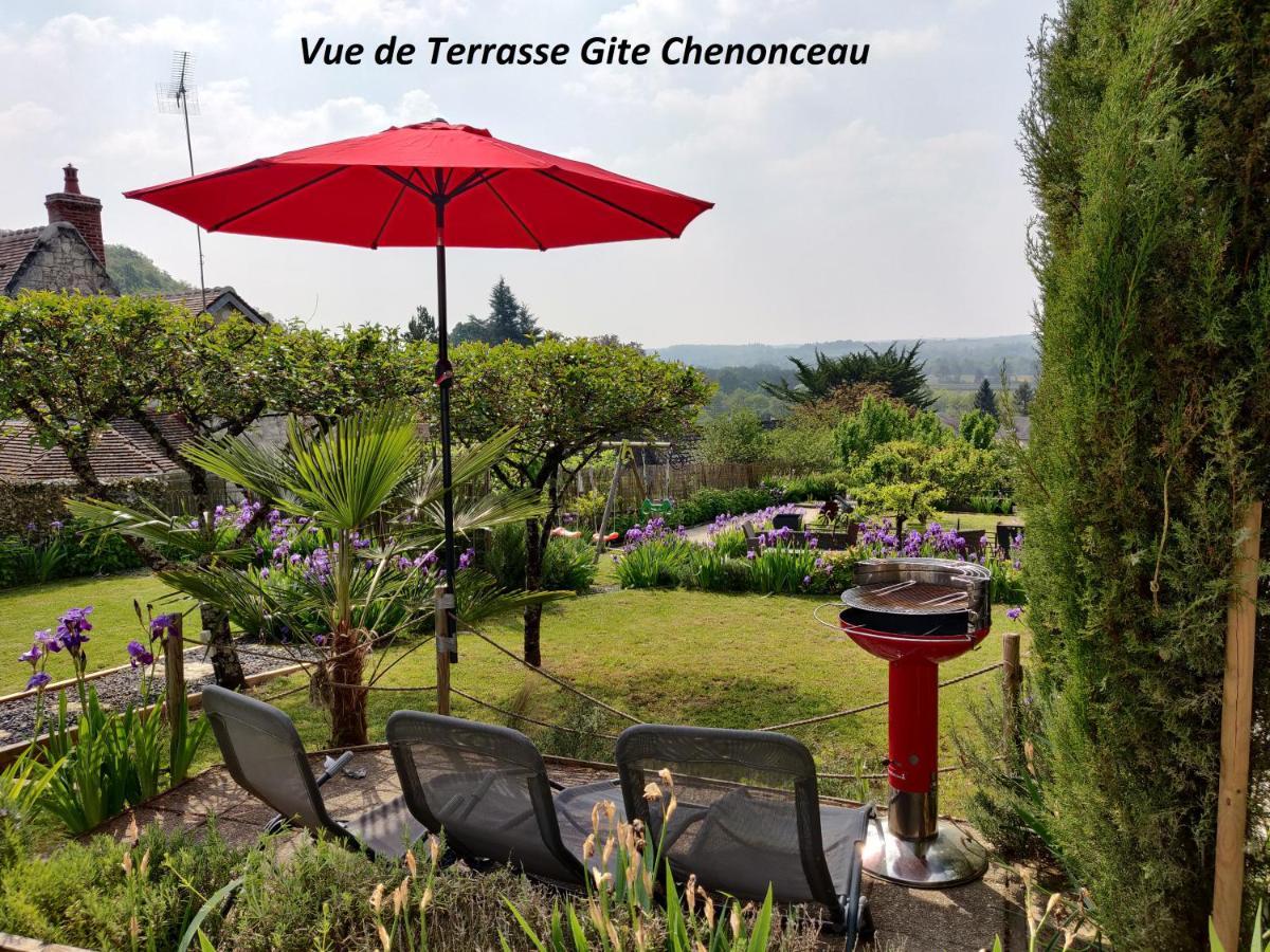 Gites Les Petits Chateaux Bourré Exterior foto